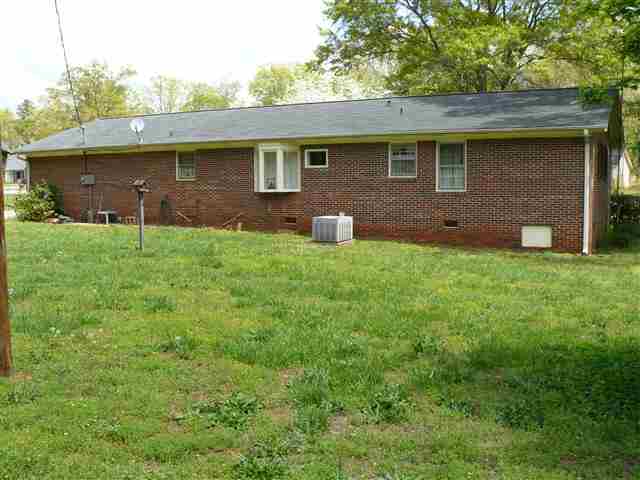 230 Sylvia Road Belton, SC 29627 - Photo 16 of 23 Gallery Image 16