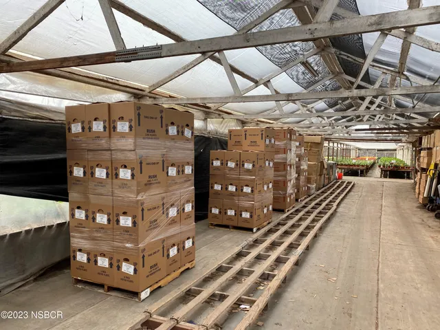 a outdoor view with sitting space