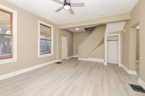 $189,000 | 706 North Prairie Street, Bloomington, IL 61701