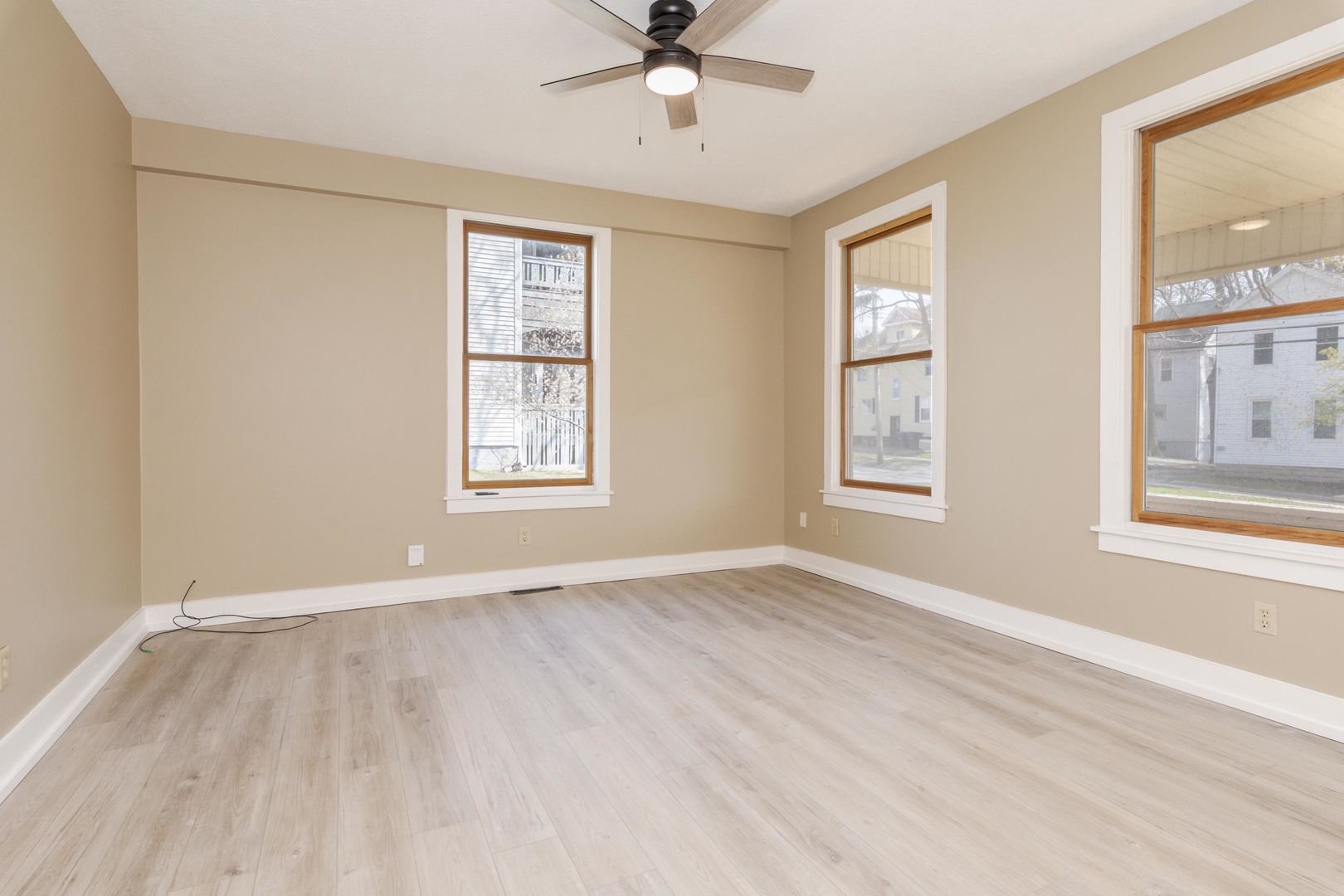 706 North Prairie Street Bloomington, IL 61701 - Photo 13 of 42