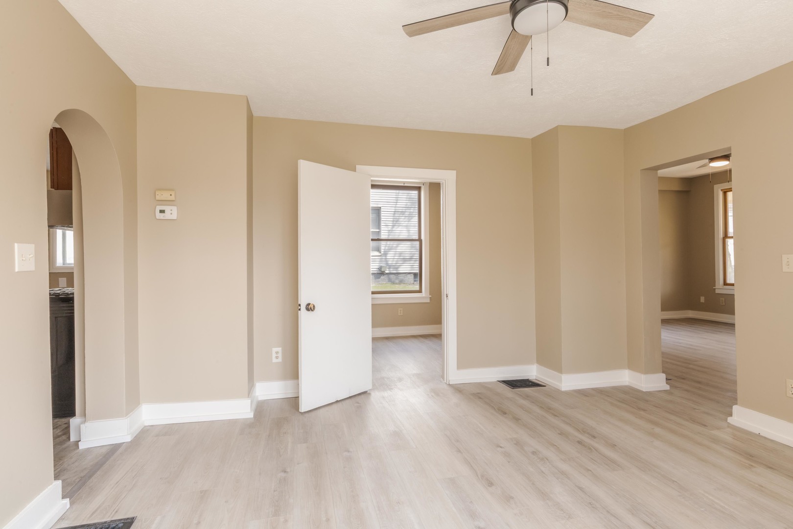 706 North Prairie Street Bloomington, IL 61701 - Photo 15 of 42