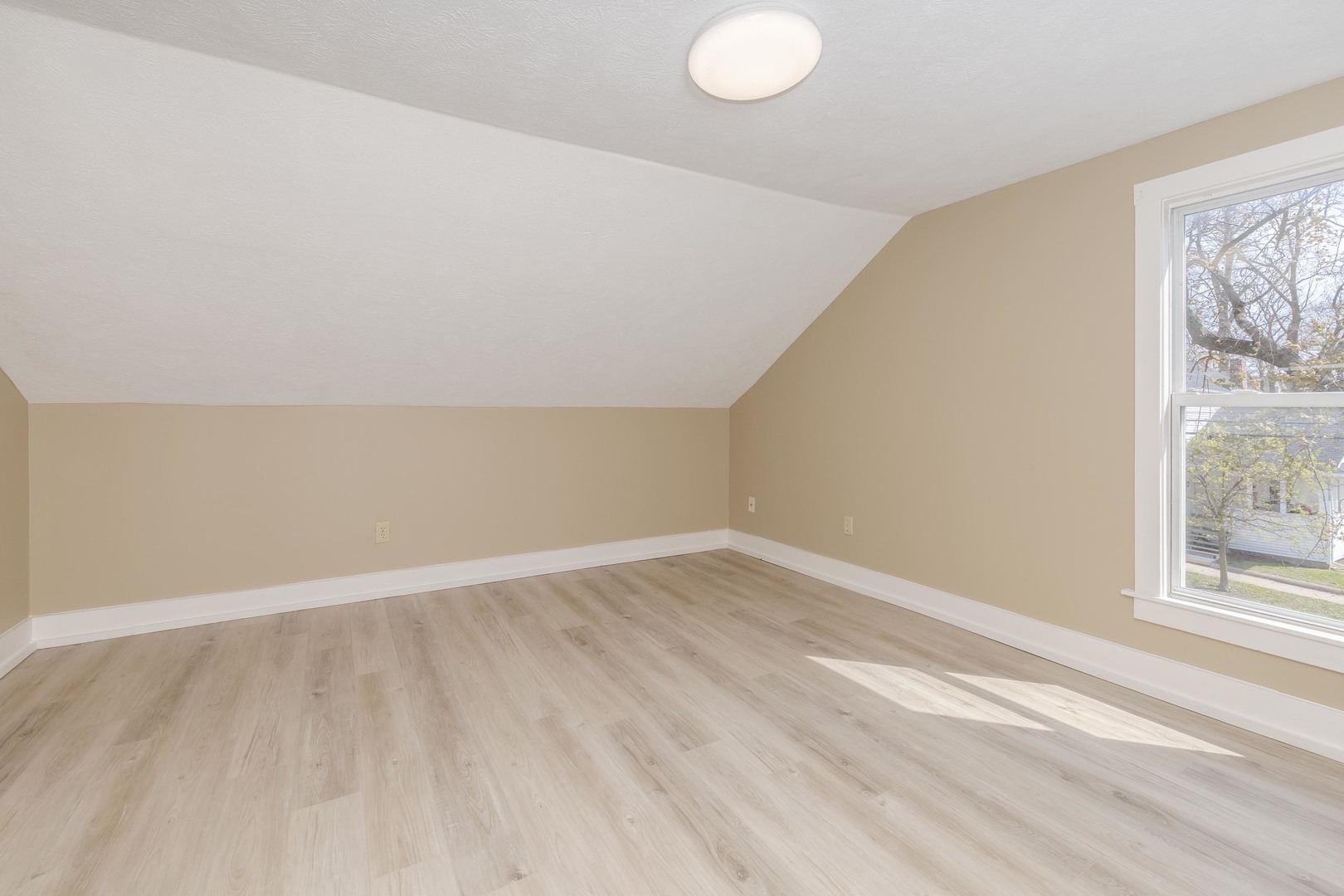 706 North Prairie Street Bloomington, IL 61701 - Photo 21 of 42