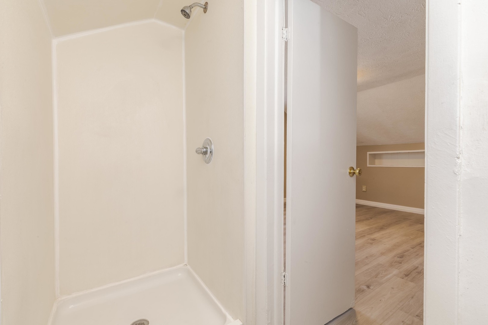 706 North Prairie Street Bloomington, IL 61701 - Photo 27 of 42