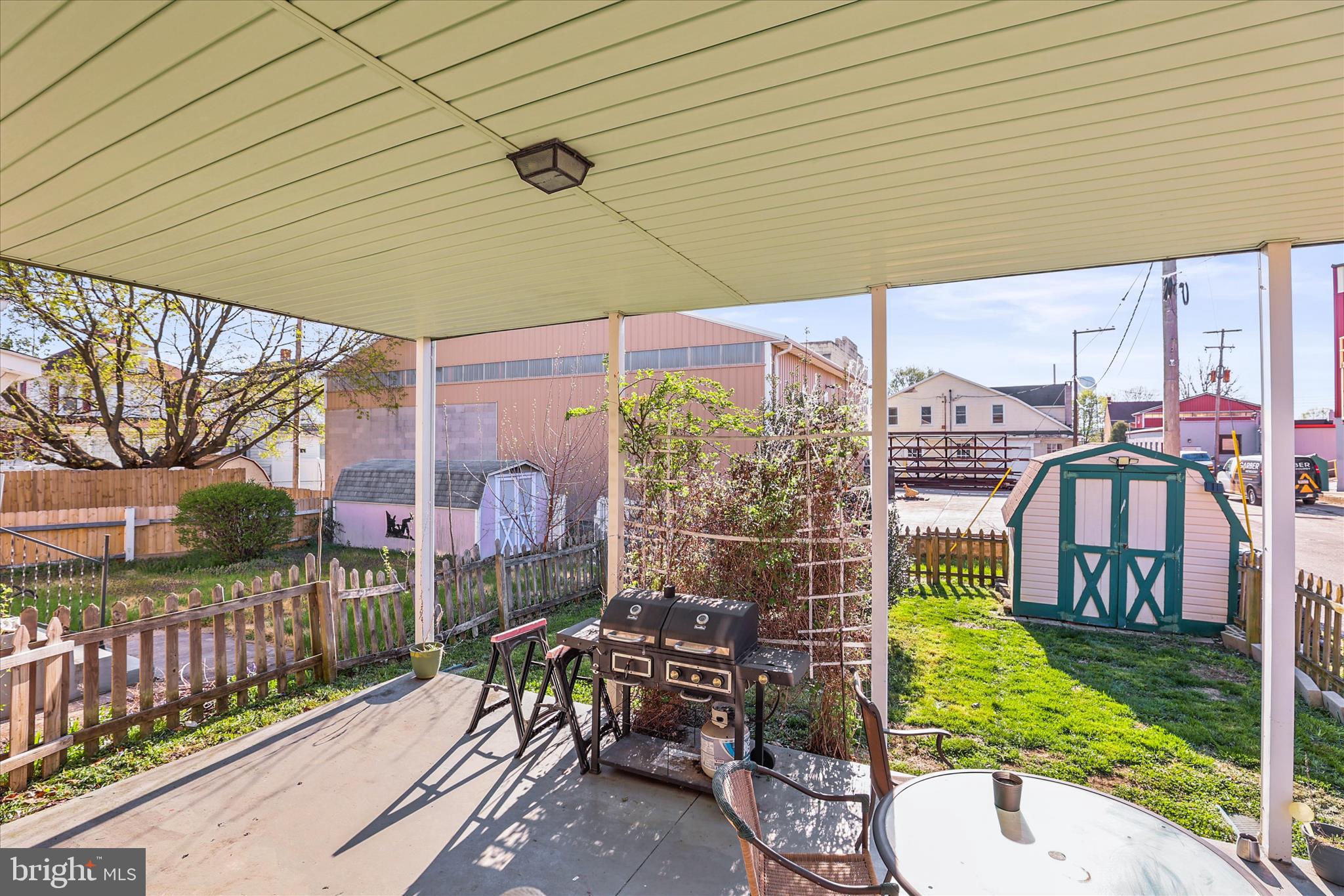 4 Penn Street Hanover, PA 17331 - Photo 18 of 28 Patio with space to relax or for projects