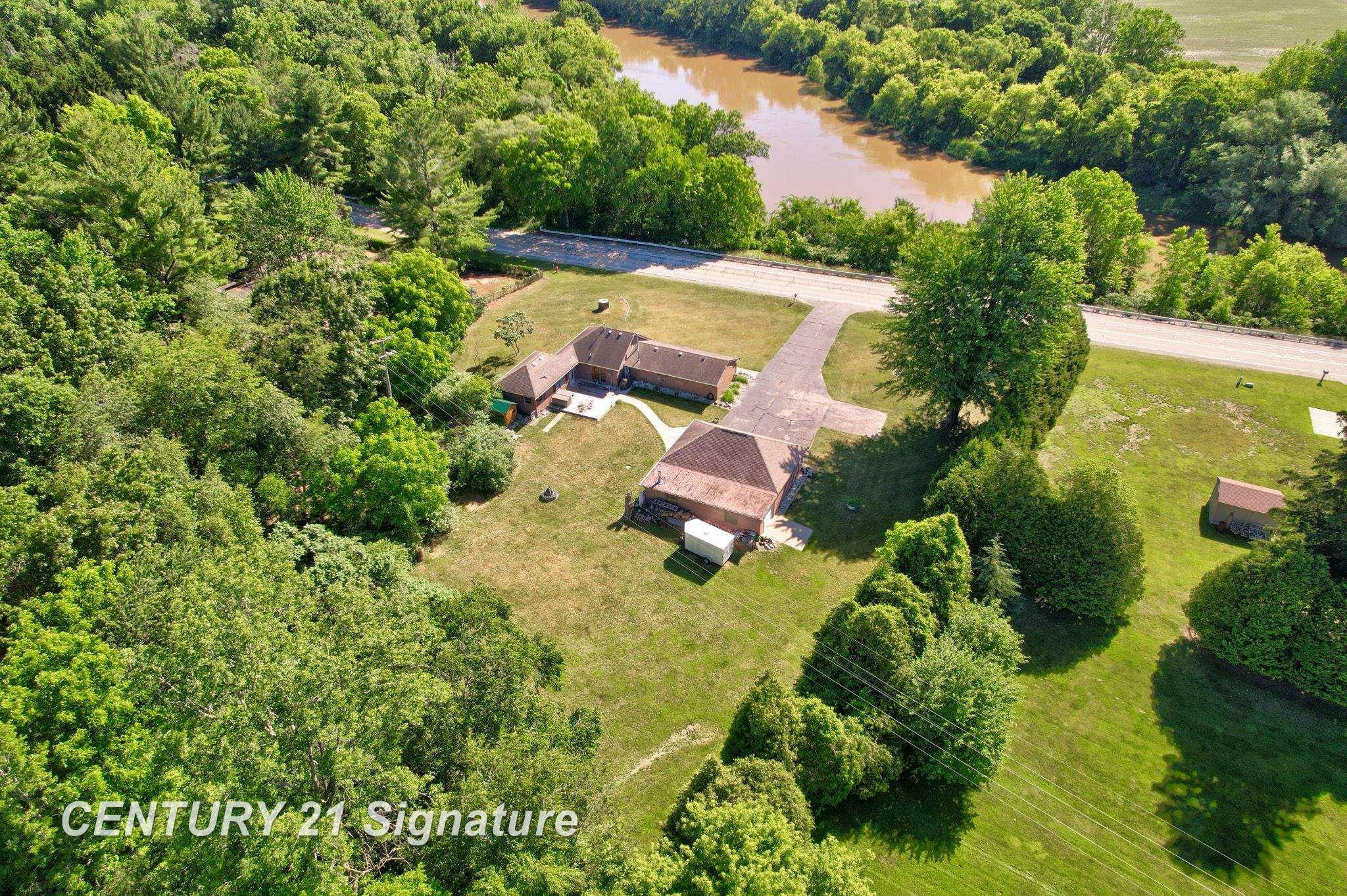 4065 North River Road Freeland, MI 48623 - Photo 35 of 47