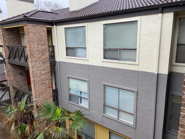 $2,000 | 806 West 24th Street, Unit 318, Austin, TX 78705