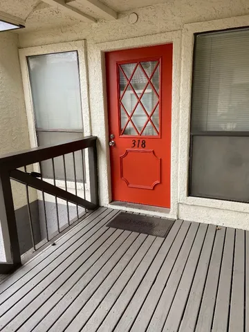 $2,000 | 806 West 24th Street, Unit 318, Austin, TX 78705