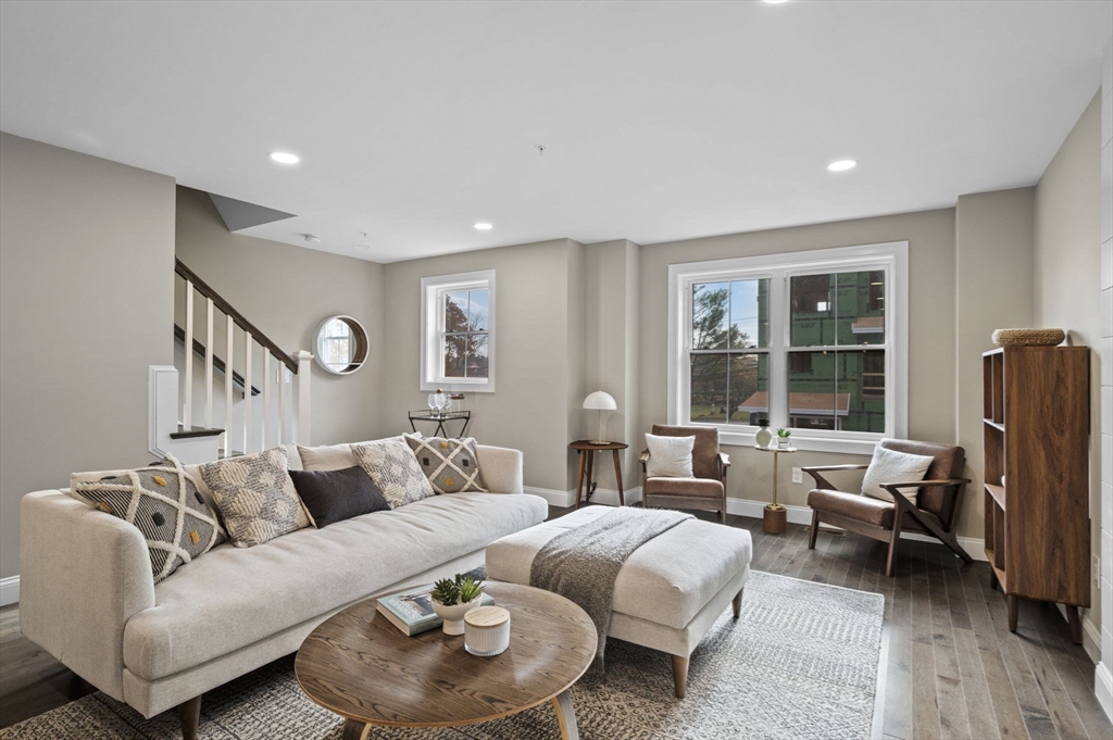 9 Acton Road, Unit 11 Chelmsford, MA 01824 - Photo 17 of 32 Gallery Image 17