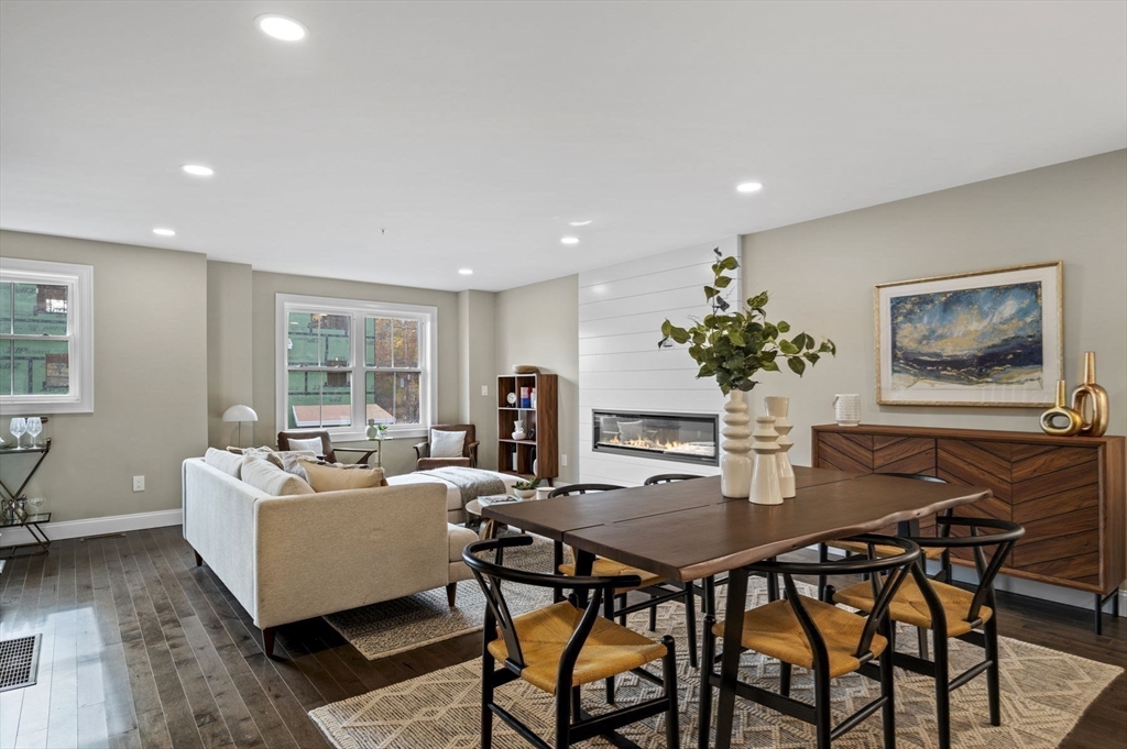 9 Acton Road, Unit 11 Chelmsford, MA 01824 - Photo 10 of 32 Gallery Image 10
