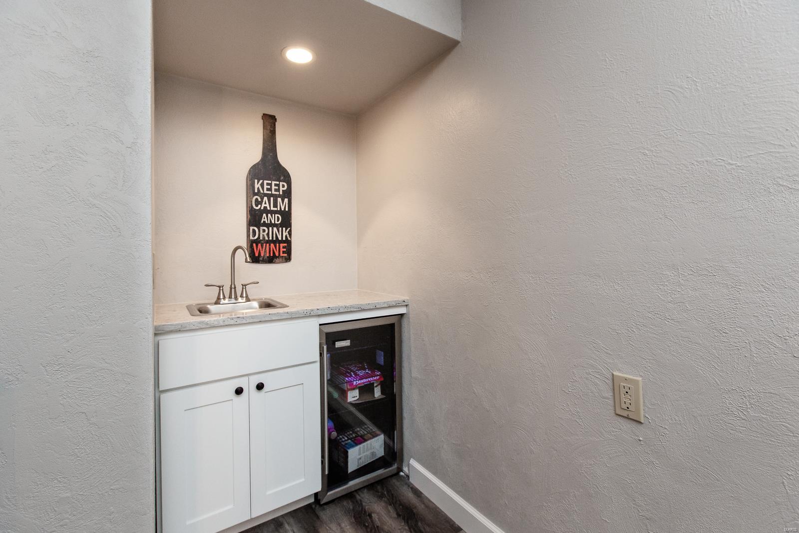 102 Pheasant Run O'Fallon, IL 62269 - Photo 13 of 37 Gallery Image 13