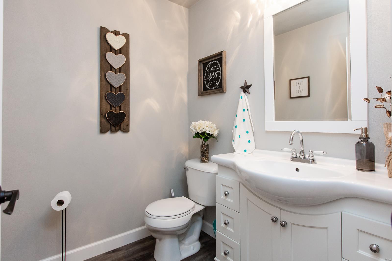 102 Pheasant Run O'Fallon, IL 62269 - Photo 14 of 37 Gallery Image 14