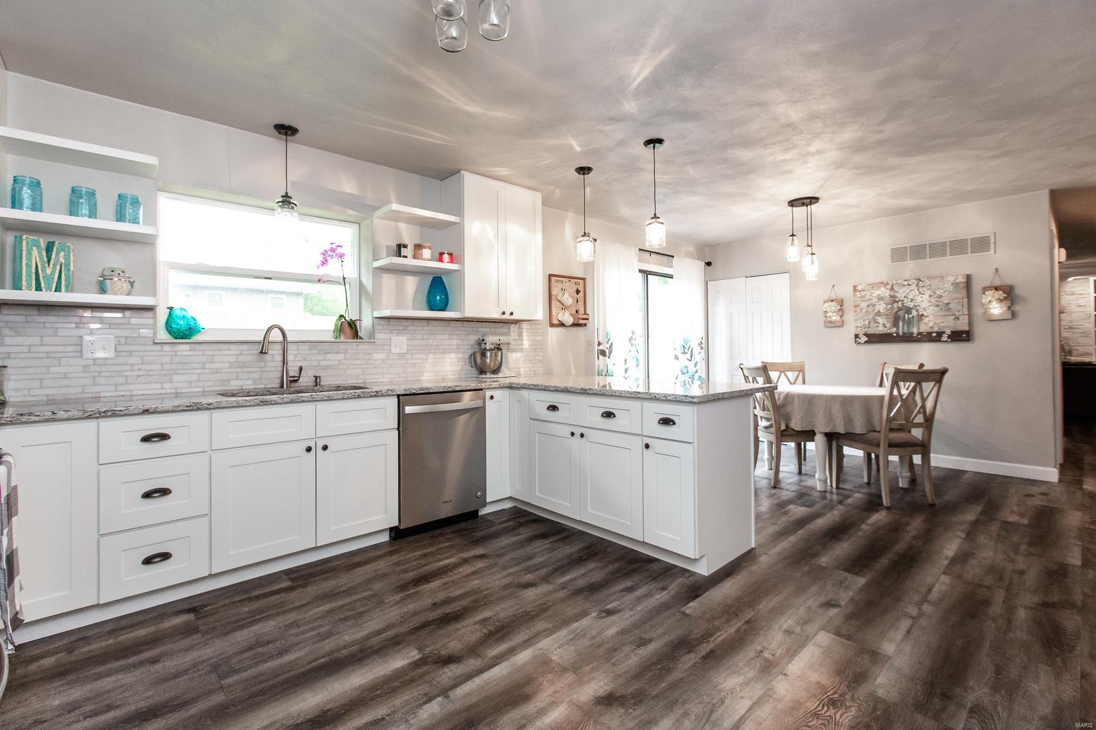 102 Pheasant Run O'Fallon, IL 62269 - Photo 18 of 37 Gallery Image 18