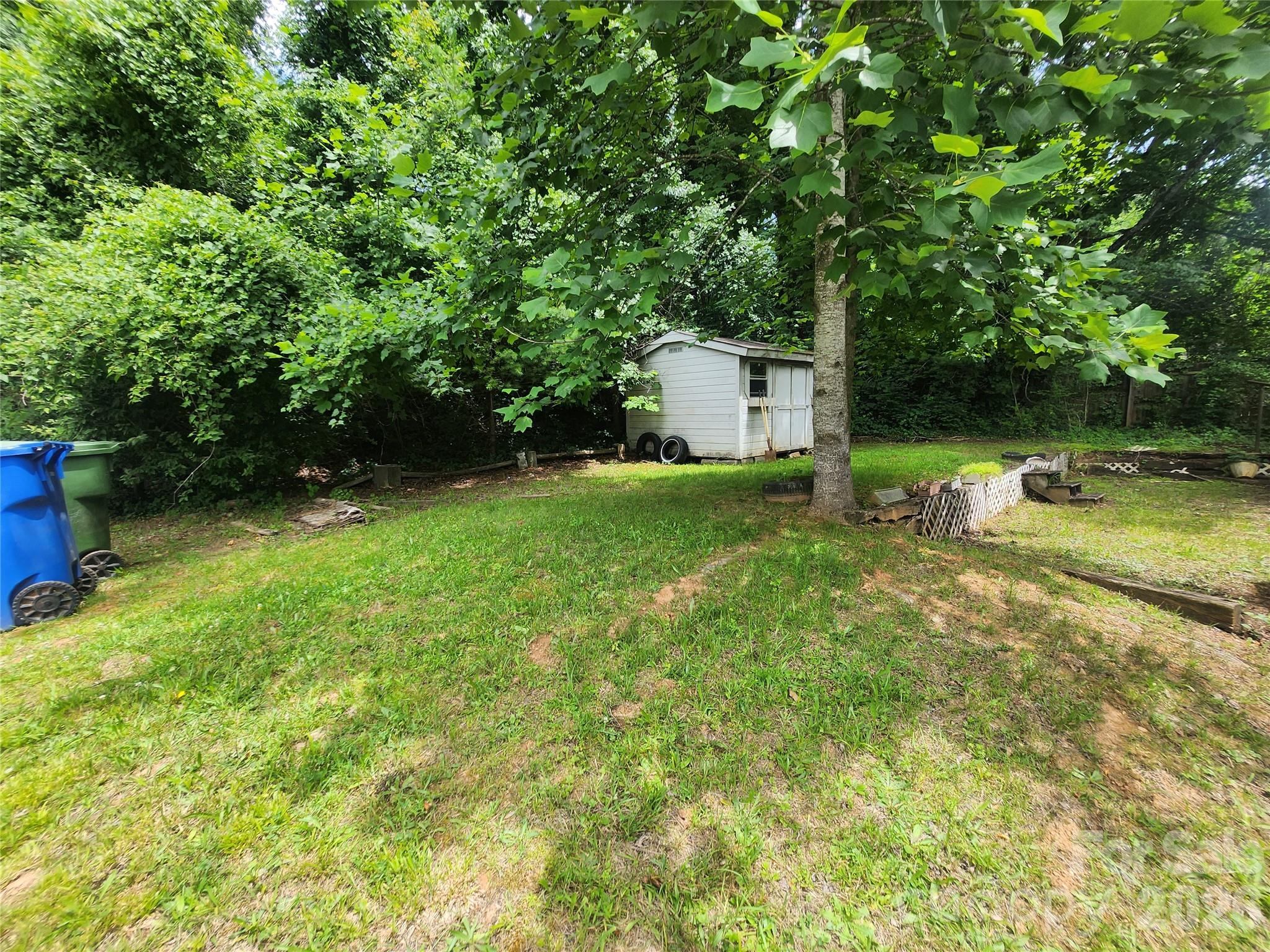 208 London Road Asheville, NC 28803 - Photo 3 of 10