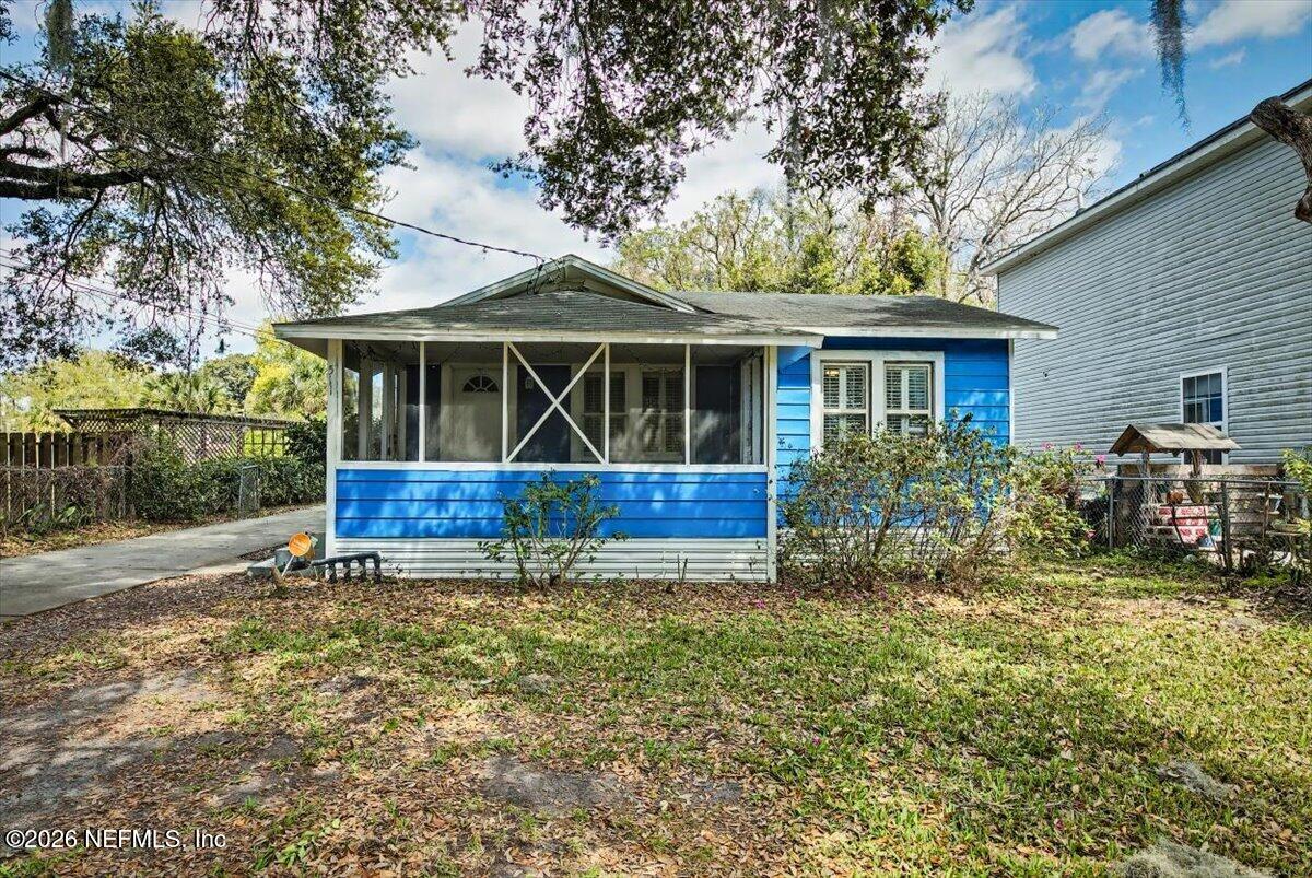 5511 Cruz Road Jacksonville, FL 32207 - Photo 1 of 9 23-CFREM_5511_Cruz_Rd