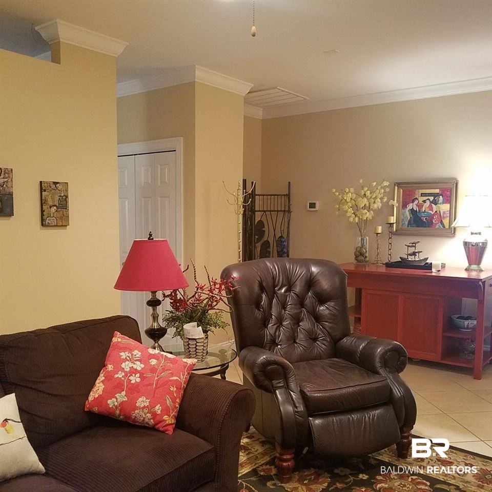 104 Natchez Trace Foley, AL 36535 - Photo 11 of 50 Living Room