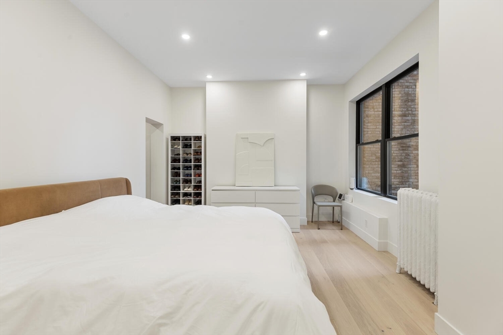 382 Commonwealth Avenue, Unit 24 Boston, MA 02215 - Photo 17 of 36