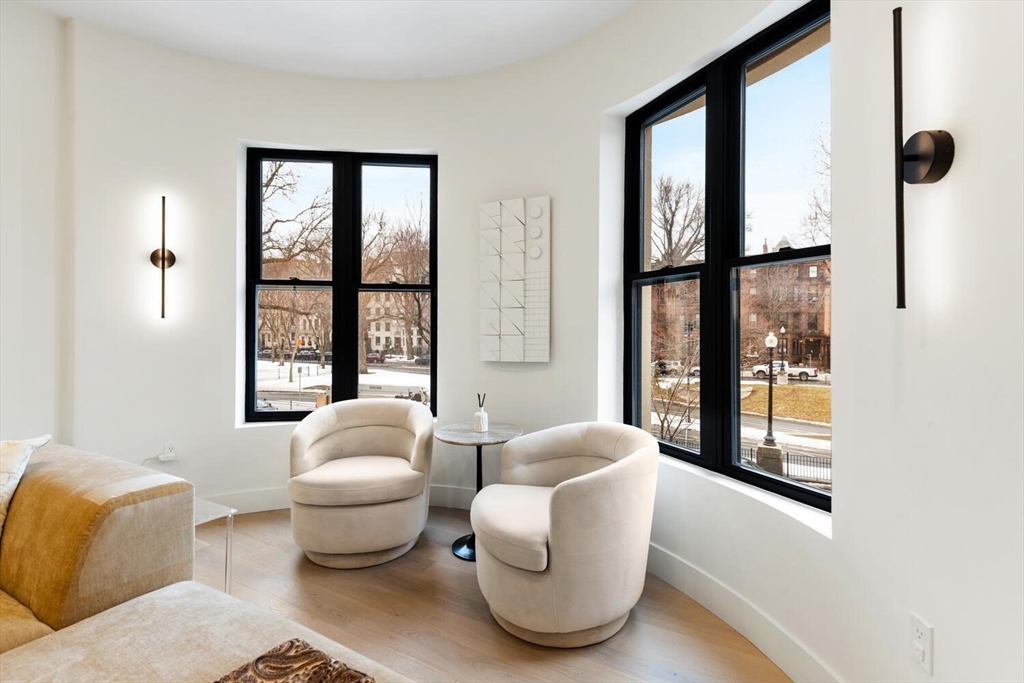 382 Commonwealth Avenue, Unit 24 Boston, MA 02215 - Photo 2 of 36