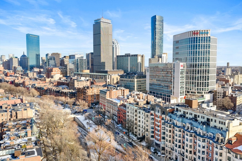 382 Commonwealth Avenue, Unit 24 Boston, MA 02215 - Photo 33 of 36