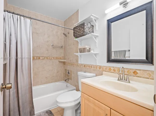 $569,999 | 1340 Northwest 125th Terrace, Sunrise, FL 33323