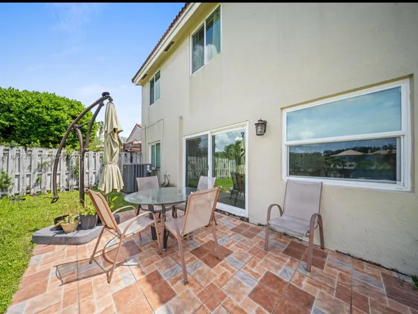 $569,999 | 1340 Northwest 125th Terrace, Sunrise, FL 33323