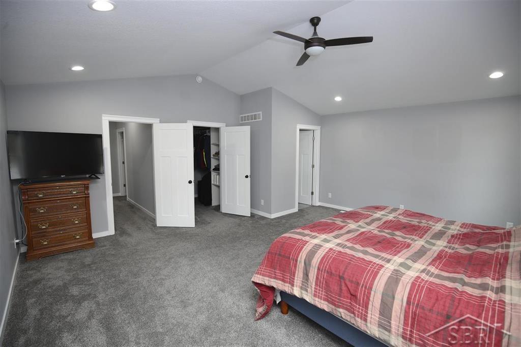 4604 North Sturgeon Road Midland, MI 48642 - Photo 17 of 40 50069774-16.JPG