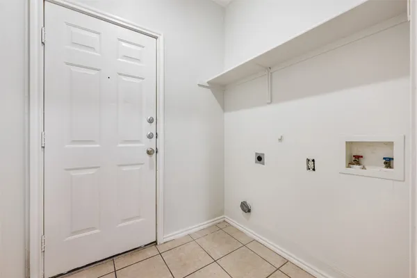 $2,000 | 1720 Constantino Circle, Unit B, Austin, TX 78745