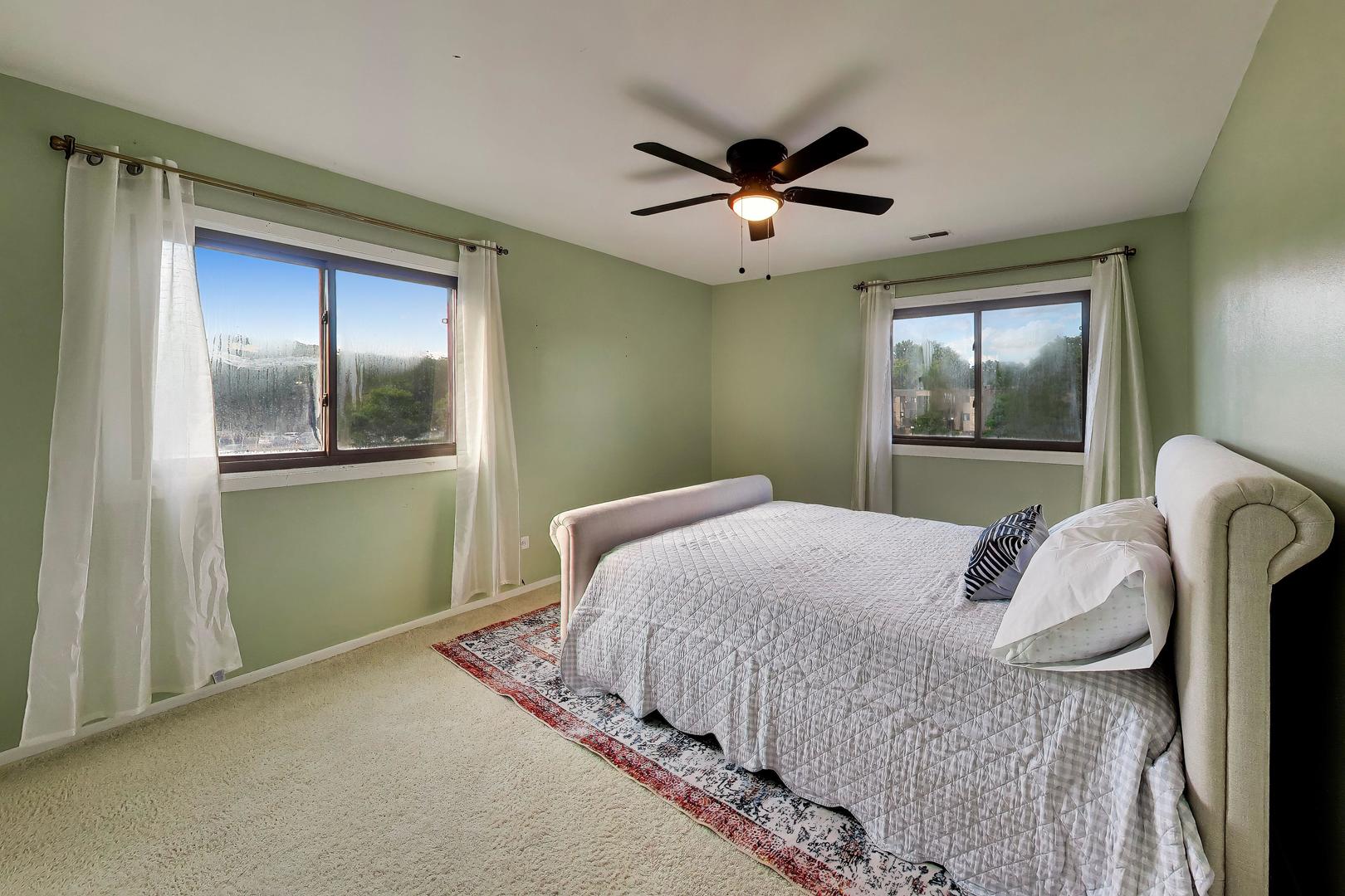 1440 Stonebridge Circle, Unit J12 Wheaton, IL 60189 - Photo 12 of 23