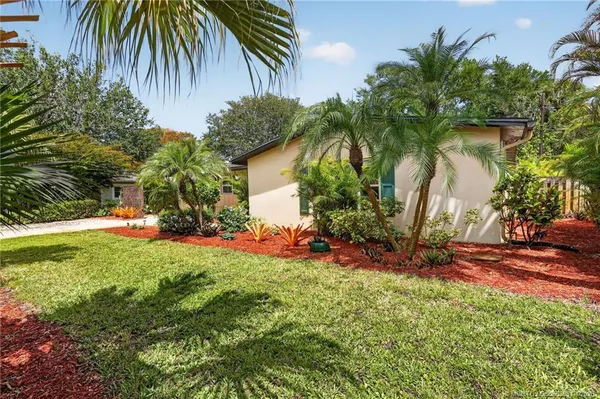 $450,000 | 330 Southwest Winnachee Drive, Stuart, FL 34994