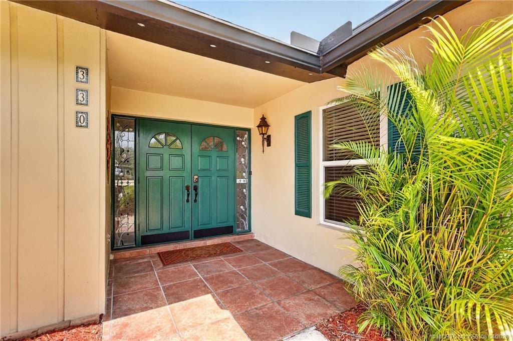 330 Southwest Winnachee Drive Stuart, FL 34994 - Photo 2 of 49 Welcome home!