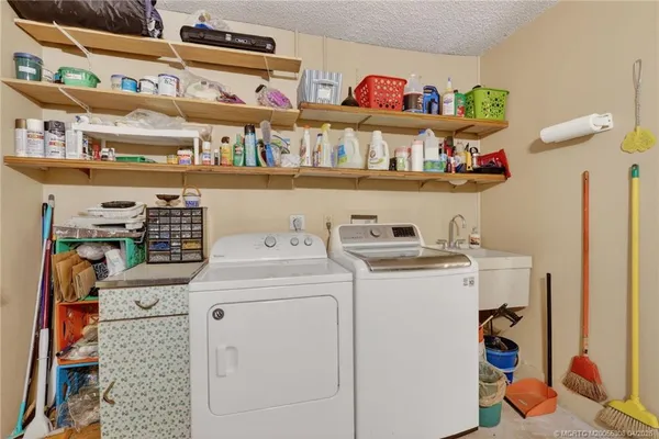 $450,000 | 330 Southwest Winnachee Drive, Stuart, FL 34994
