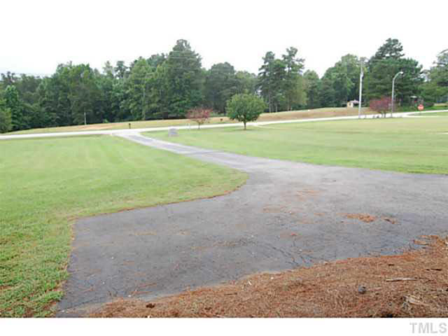 8147 Covered Bridge Road Wendell, NC 27591 - Photo 8 of 25 Gallery Image 8