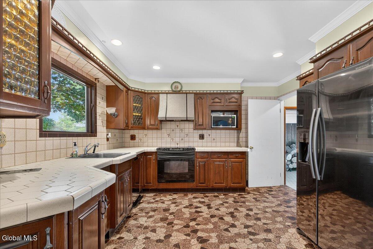 1116 Middleline Road Milton, NY 12020 - Photo 7 of 43 04-1116 MIDDDLE LINE-4