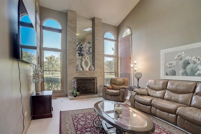 18066 West Pond Ridge Circle Gurnee, IL 60031 - Photo 12 of 41