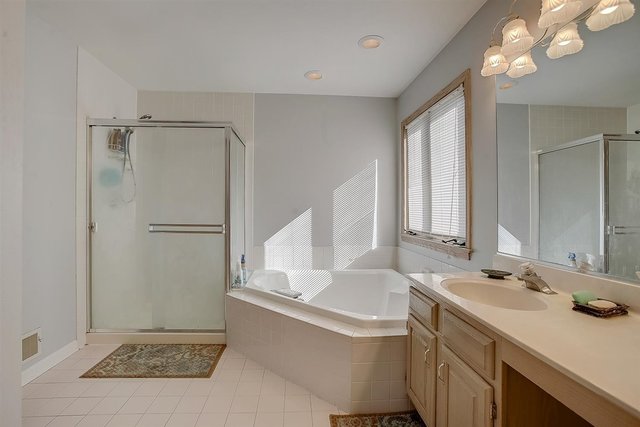 18066 West Pond Ridge Circle Gurnee, IL 60031 - Photo 20 of 41