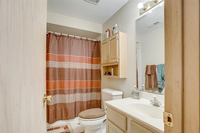 18066 West Pond Ridge Circle Gurnee, IL 60031 - Photo 22 of 41