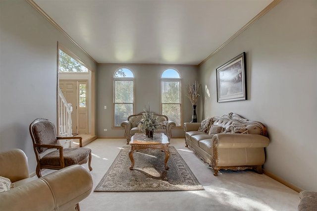 18066 West Pond Ridge Circle Gurnee, IL 60031 - Photo 7 of 41
