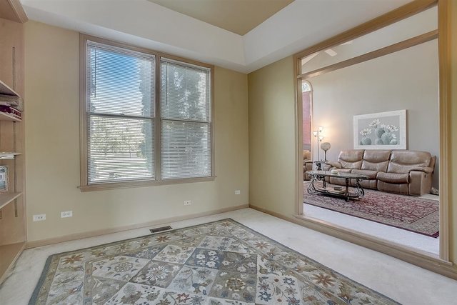 18066 West Pond Ridge Circle Gurnee, IL 60031 - Photo 10 of 41