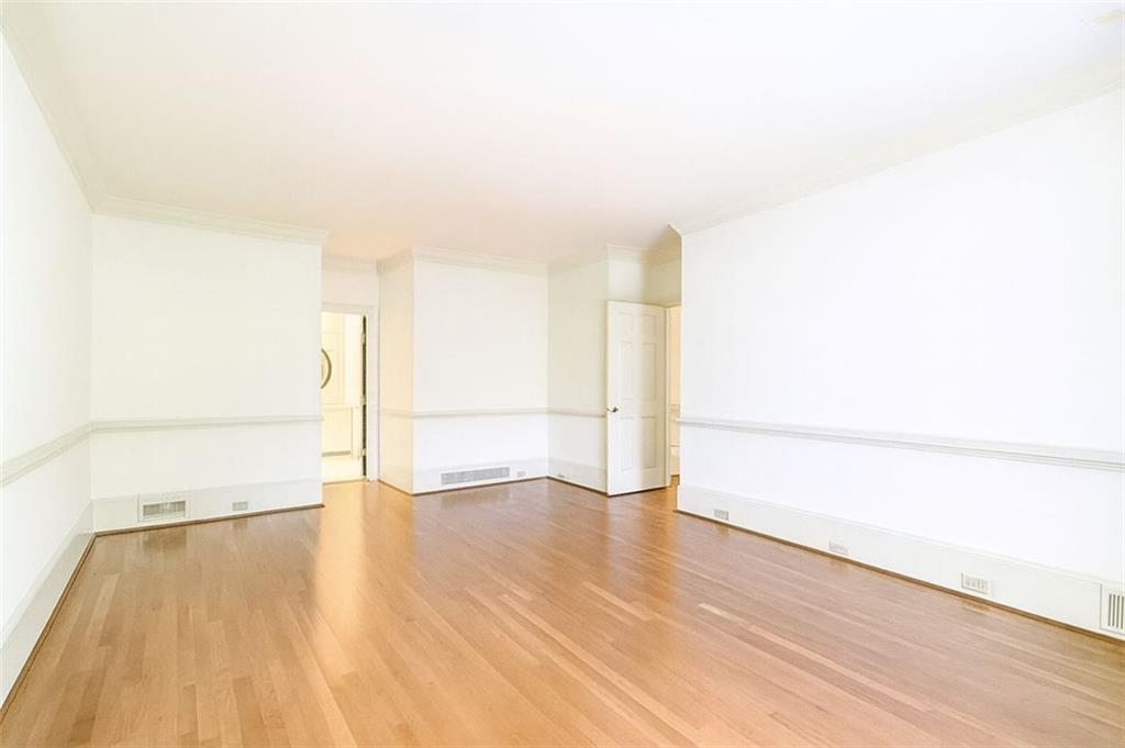 4070 Runnymede Drive Southwest Lilburn, GA 30047 - Photo 24 of 43