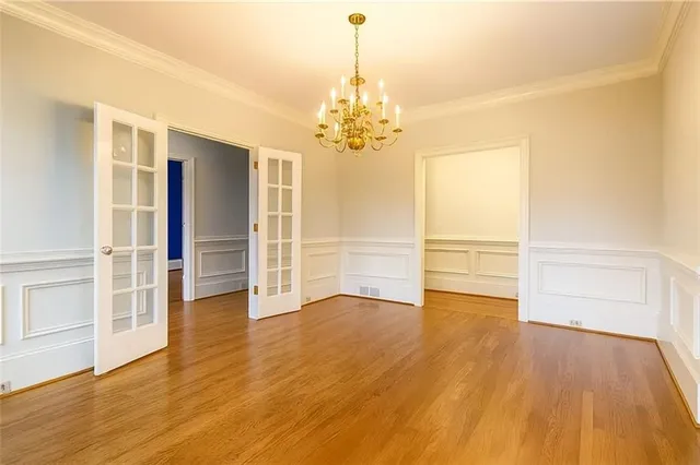 $849,999 | 4070 Runnymede Drive Southwest, Lilburn, GA 30047