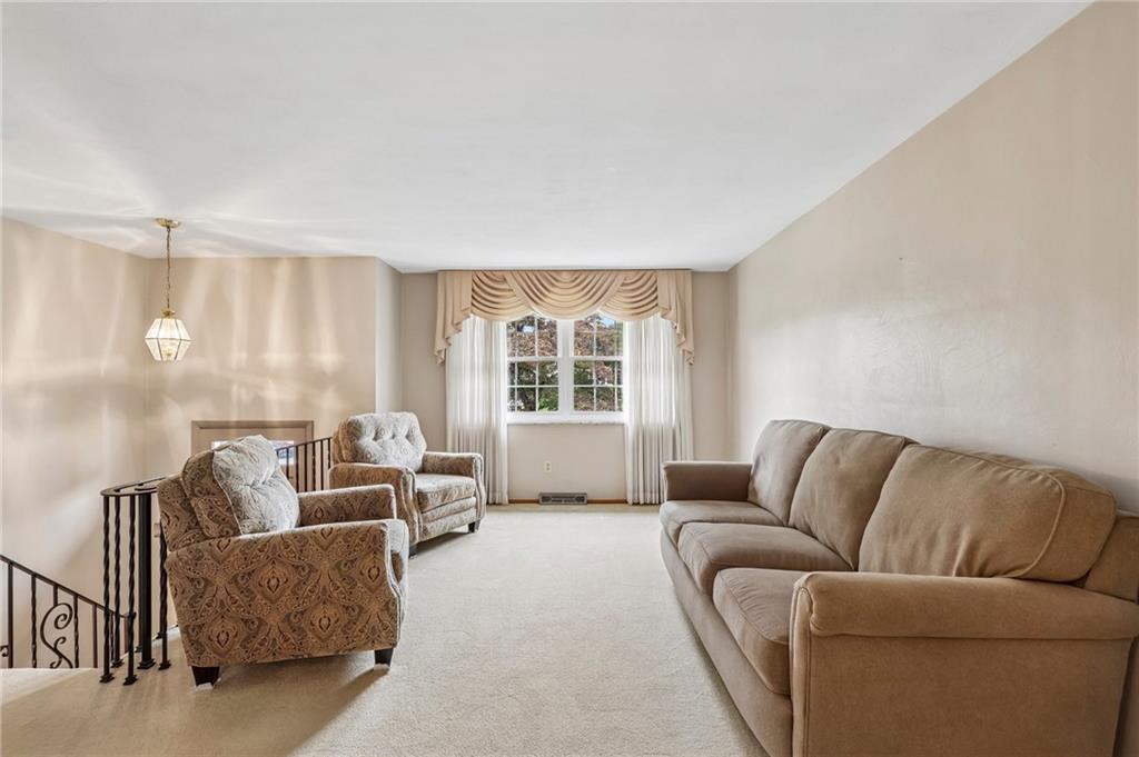 413 Olten Road Monroeville, PA 15146 - Photo 6 of 41 Gallery Image 6