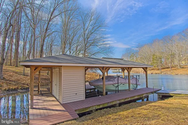 $1,690,000 | 3905 Hatteras Court, Bumpass, VA 23024
