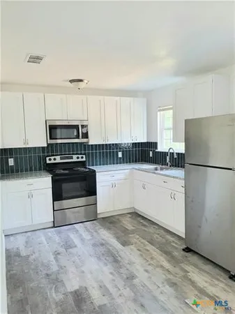 $1,575 | 605 North 11th Street, Copperas Cove, TX 76522