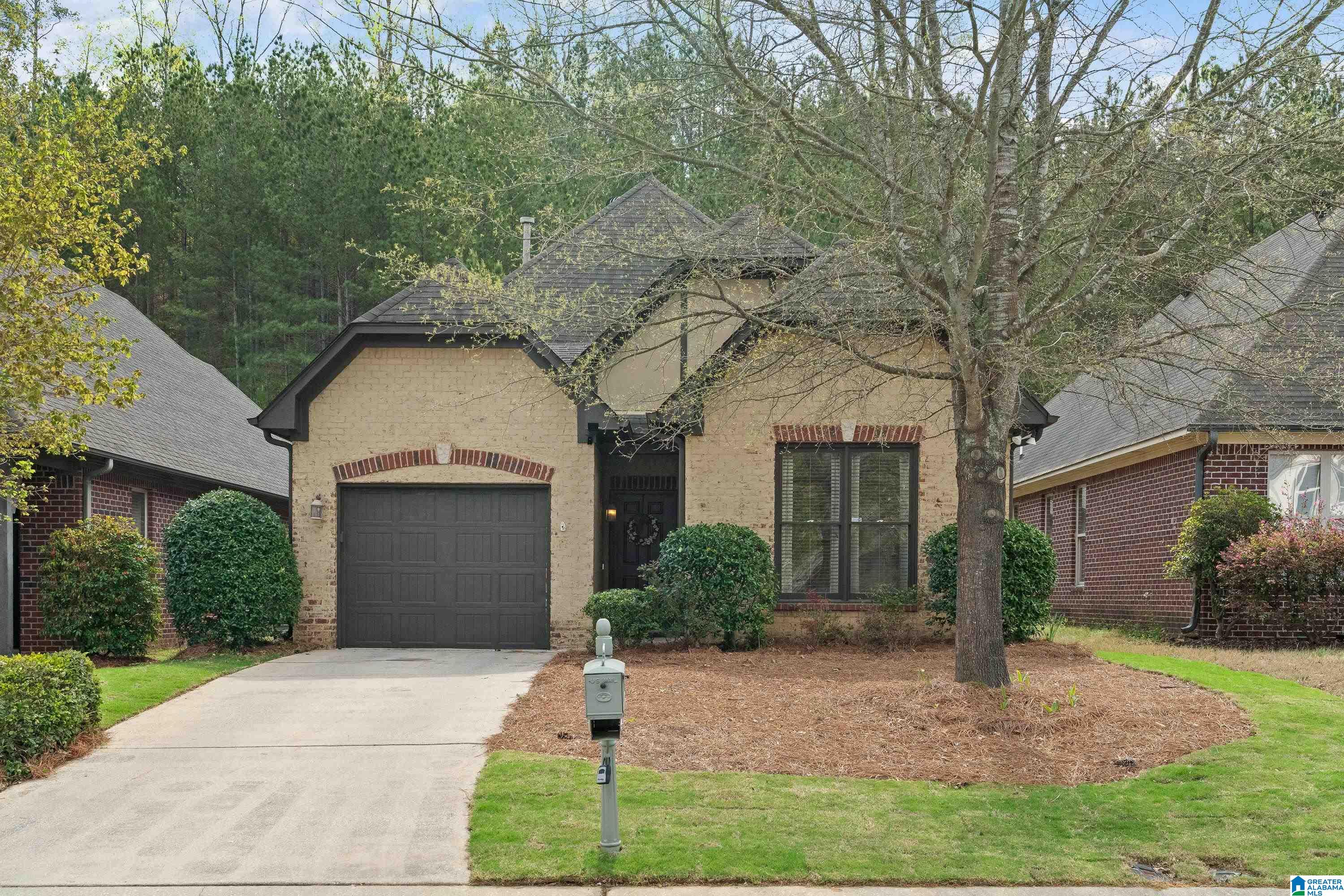 5660 Park Side Road Birmingham, AL 35244 - Photo 2 of 38