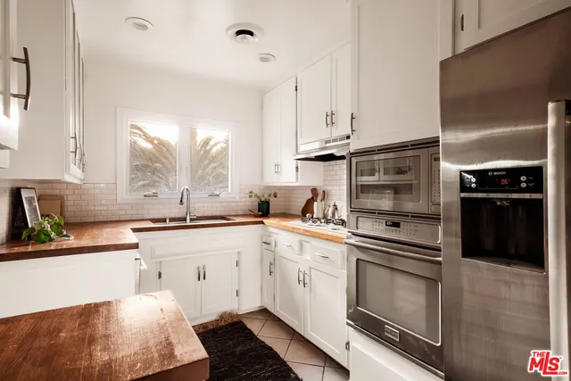 $599,999 | 6400 Primrose Avenue, Unit 5, Los Angeles, CA 90068