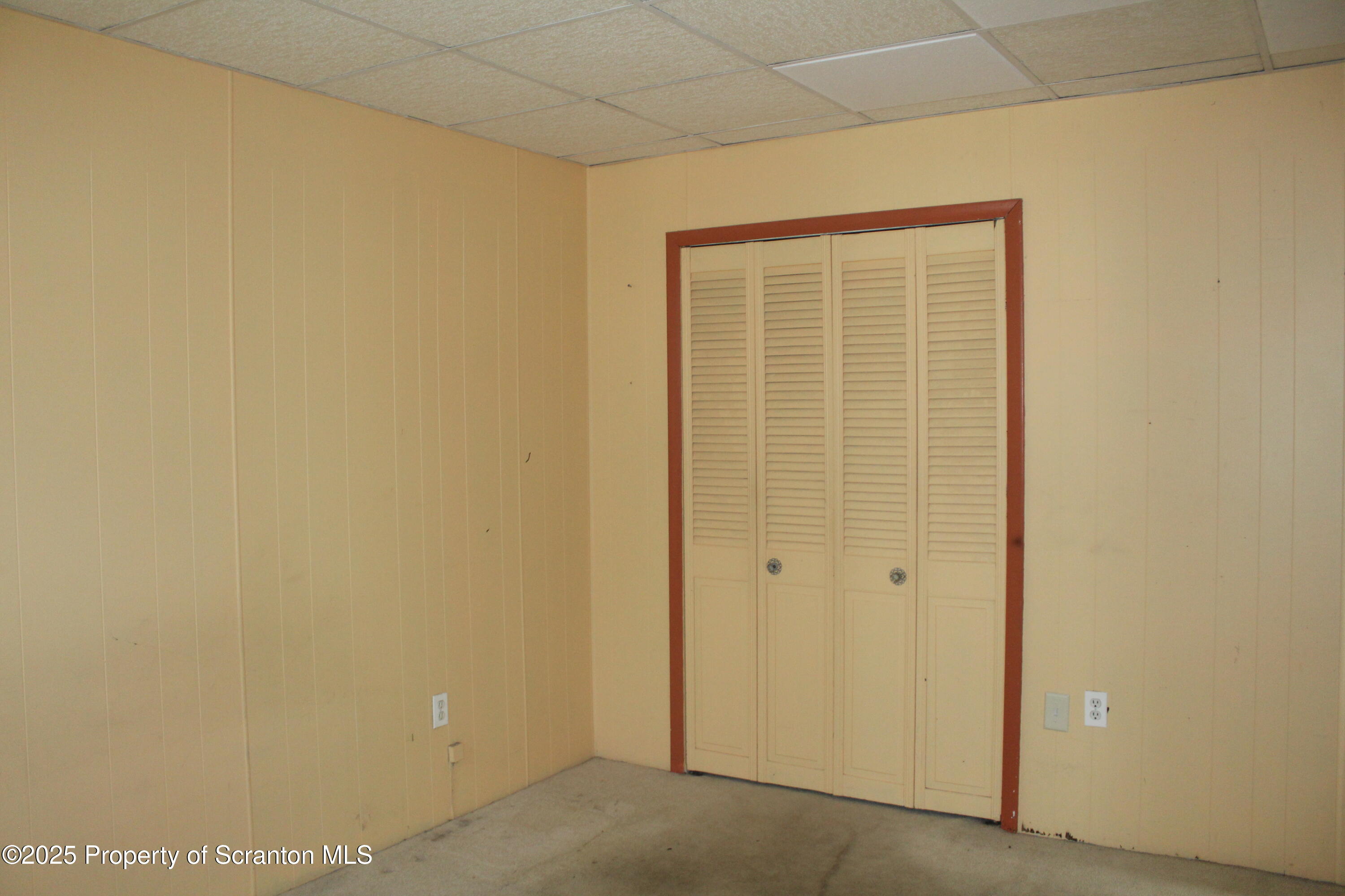 1919 Price Street Scranton, PA 18504 - Photo 25 of 44 a view of front door