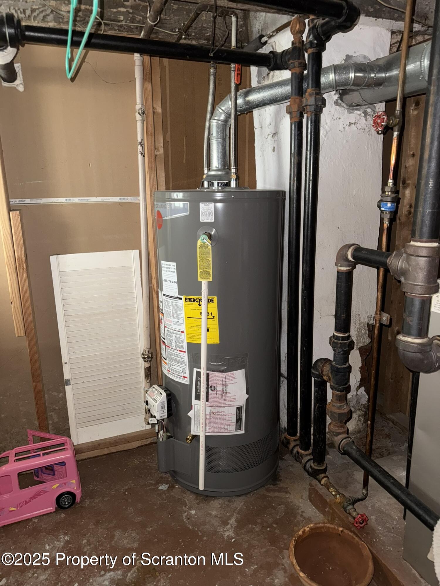 1919 Price Street Scranton, PA 18504 - Photo 37 of 44