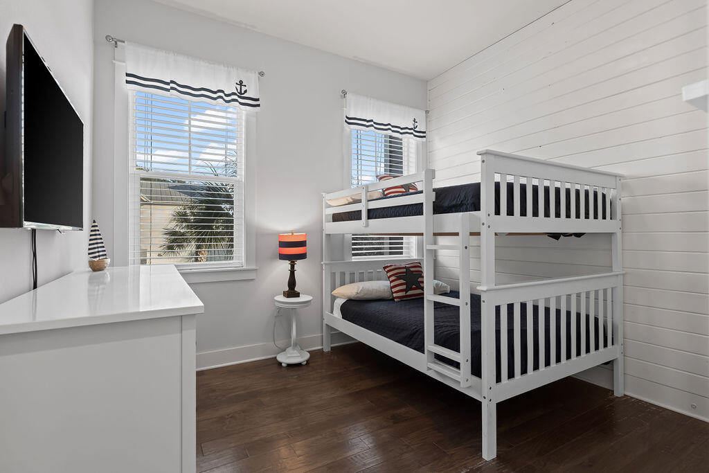 10 York Ln Inlet Beach, Unit B Inlet Beach, FL 32461 - Photo 35 of 46 a bedroom with furniture and a window