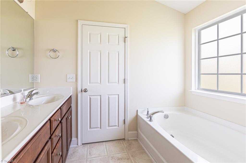 3437 Core Avenue High Point, NC 27265 - Photo 18 of 30 Master Bath