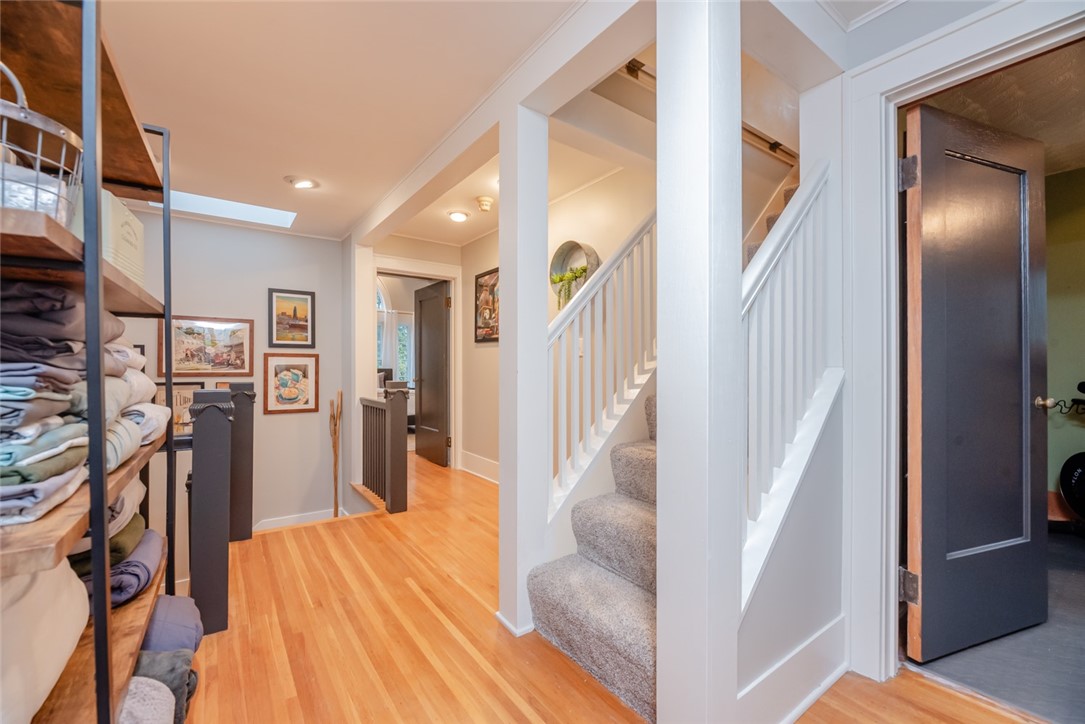 33 Castlebar Road Rochester, NY 14610 - Photo 30 of 50