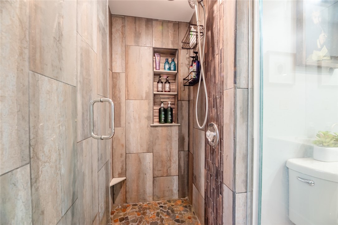 33 Castlebar Road Rochester, NY 14610 - Photo 40 of 50